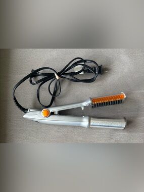 InStyler Rotating Hair Straightening Curling Hot Iron 1 1/4" IS1001 Tested